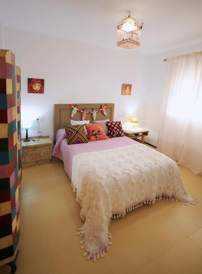 La Casina De Micaela Villa Perales del Puerto Buitenkant foto